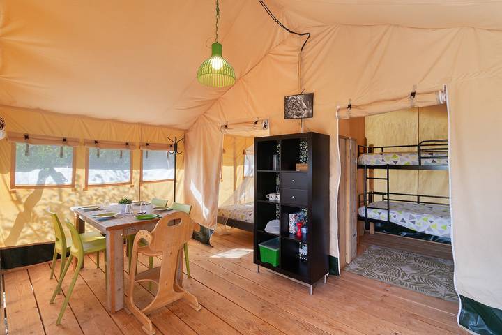 Location de vacances pour 4 personnes, avec Jardin et Bassin pour enfant à Paulin - 3
