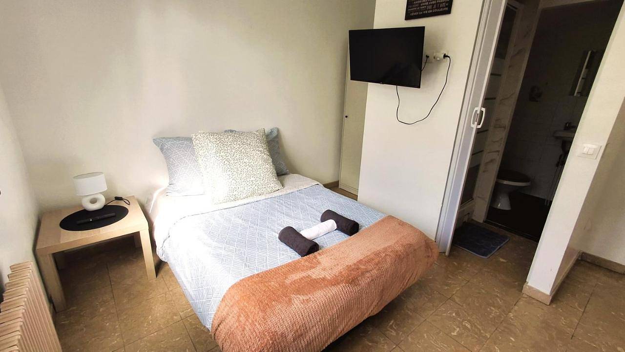 Appartement entier, Studio entièrement équipé - Entre Paris & Disney in Neuilly-sur-Marne, Seine-Saint-Denis