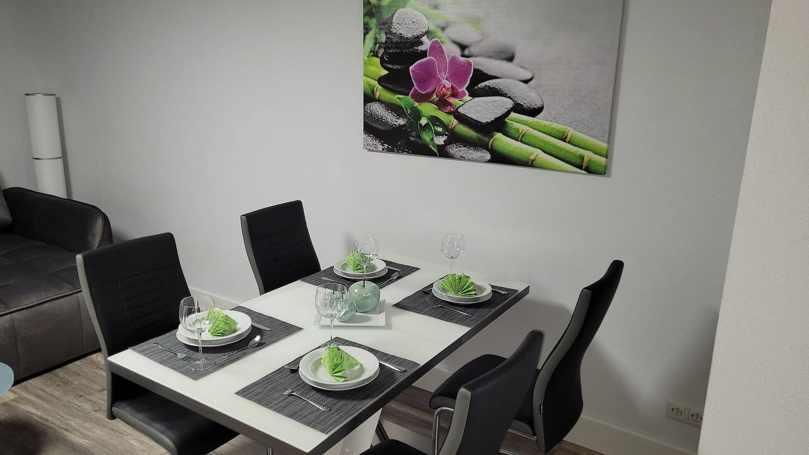 Ganze Ferienwohnung, 4-Bettappartement/Fewo, Dusche, Wc, 1 Schlafraum in Mähren, Westerwald