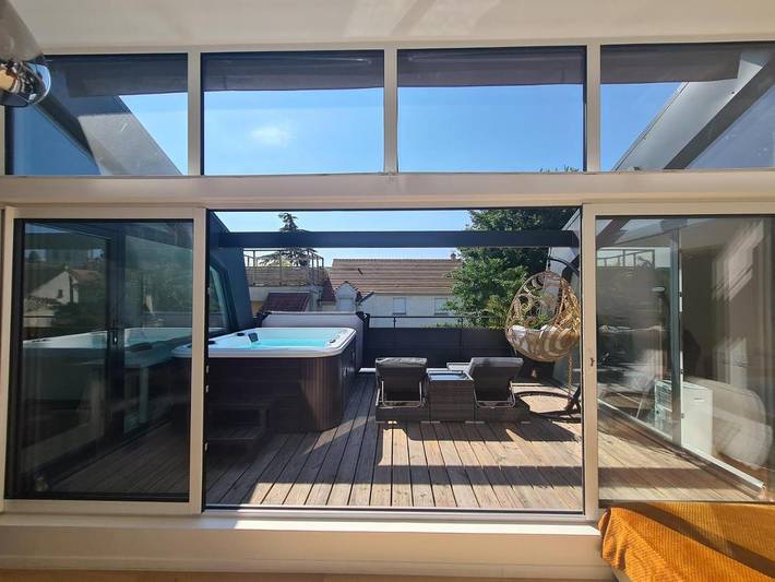 Gîte pour 4 personnes, avec vue ainsi que sauna et terrasse à Châtillon - 2