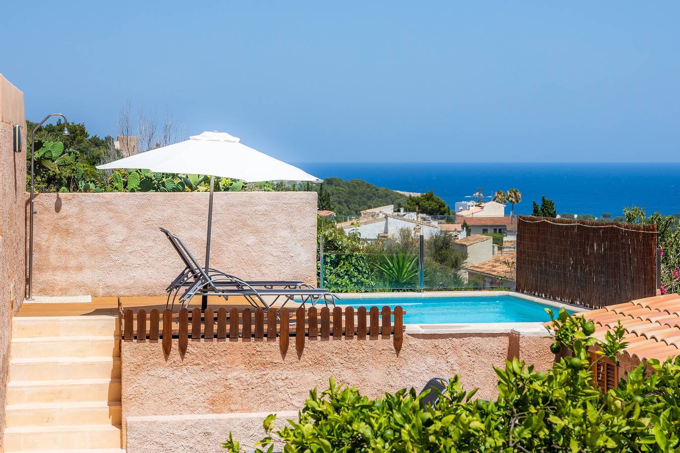Vacation Home "Can Binitu" with Sea View, Mountain View, Balcony, Garden & Pool in Capdepera, East Majorca
