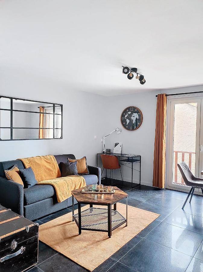 Appartement entier, L'oasis d'Anatole in Oyonnax, Nantua