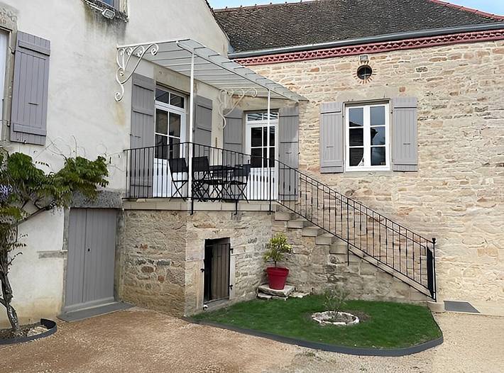 Gîte pour 7 personnes, avec balcon dans Saint-Jean-de-Vaux - 2