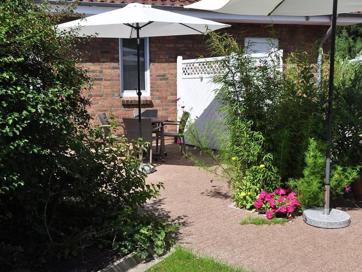 Ferienhaus für 4 Personen, mit Terrasse in Elmenhorst-Lichtenhagen - 2