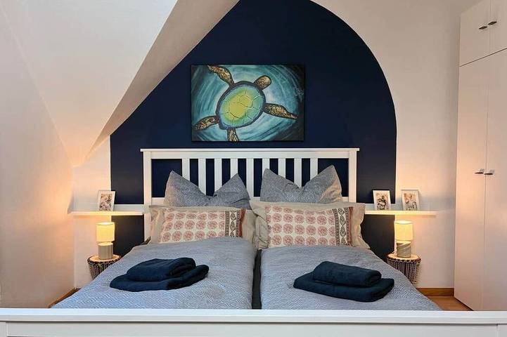 Ganze Wohnung, Stilvolle, ruhige Wald-Fewo - Kaminofen, Dachterrasse, hundefreundlich in Remscheid, Bergisches Land