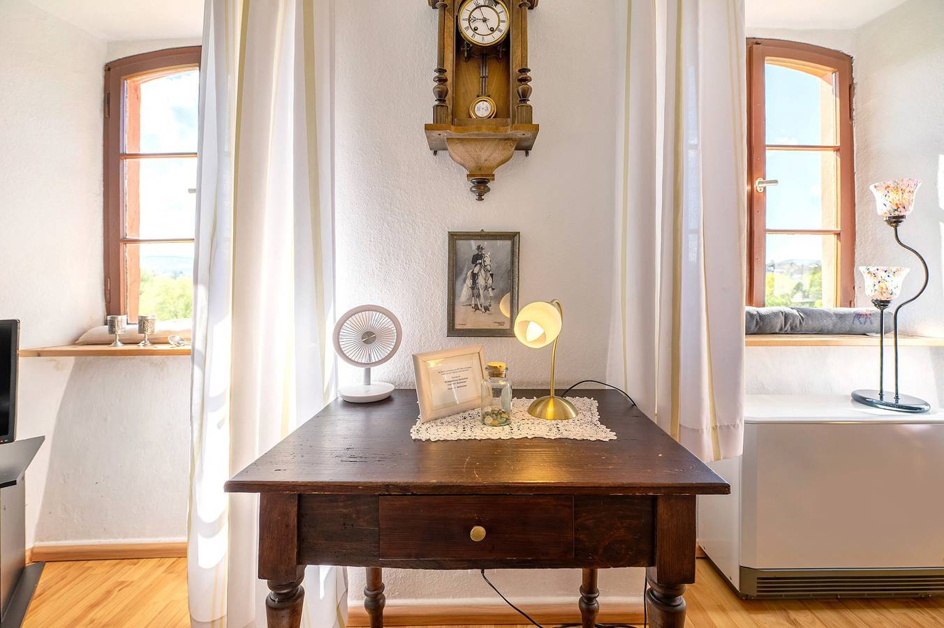 Ganze Wohnung, Ferienwohnung 'Kapelle - Urlaub Auf Dem Weingut' mit Bergblick, Gemeinschaftsterrasse und Wlan in Maring-Noviand, Bernkastel-Kues & Umgebung