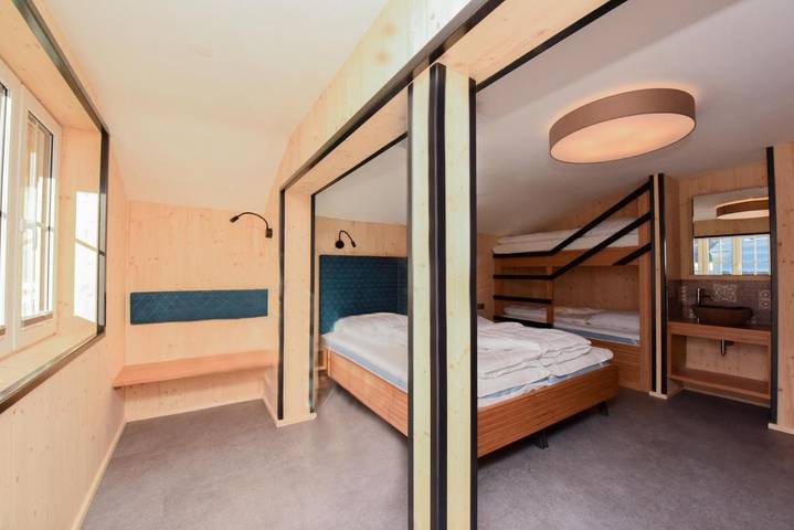 Ferienhaus für 20 Personen, mit Sauna und Terrasse im Kleinwalsertal - 2