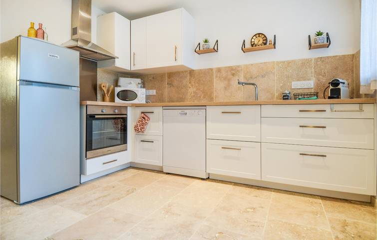 Ferienhaus für 3 Personen, mit Garten und Terrasse in Arles - 4