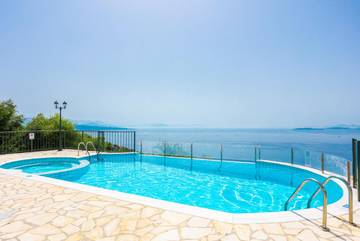 Villa voor 4 Personen in Corfu, Griekenland, Afbeelding 1