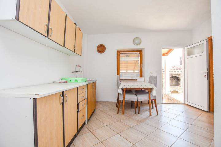 Ferienhaus für 5 Personen, mit Garten auf Pasman - 4