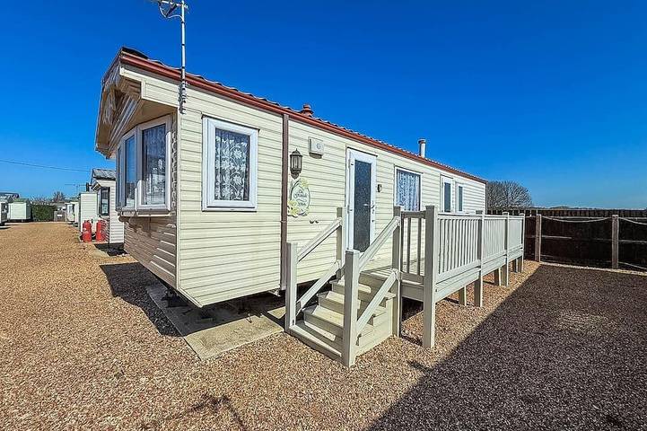Static caravan for 6 people, with terrace in Hunstanton