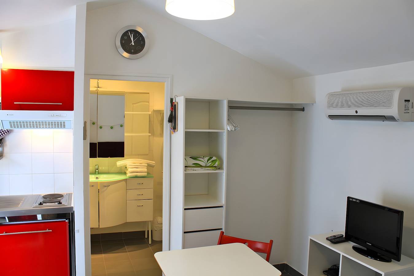 Ganzes Studio, Le Pin aux Lierres Studio – Ruhiges Refugium im Grünen nahe Aix-en-Provence in Meyreuil, Mittelmeerküste (Frankreich)