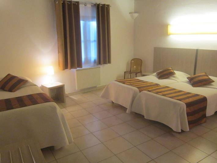 Hôtel pour 2 personnes dans Office De Tourisme D Uzes - 2