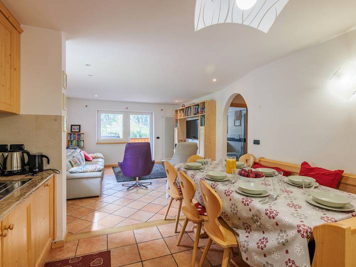 Gîte pour 6 personnes, avec balcon et jardin à Canazei - 2