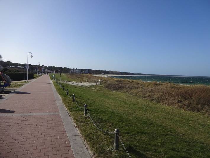 Ferienwohnung für 5 Personen, mit Terrasse, kinderfreundlich in Glowe - 4