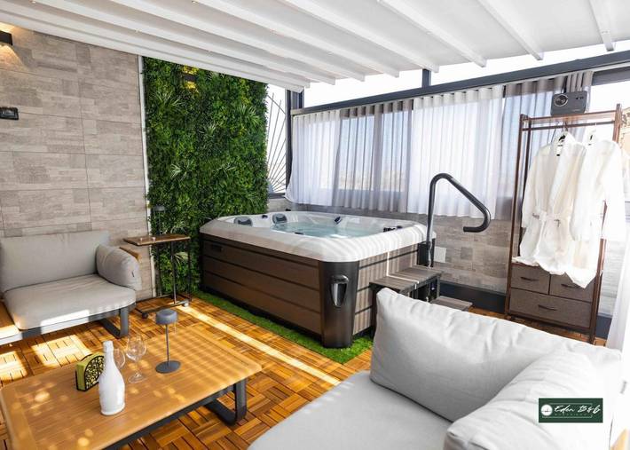 B&B für 3 Personen, mit Terrasse und Ausblick in Catania