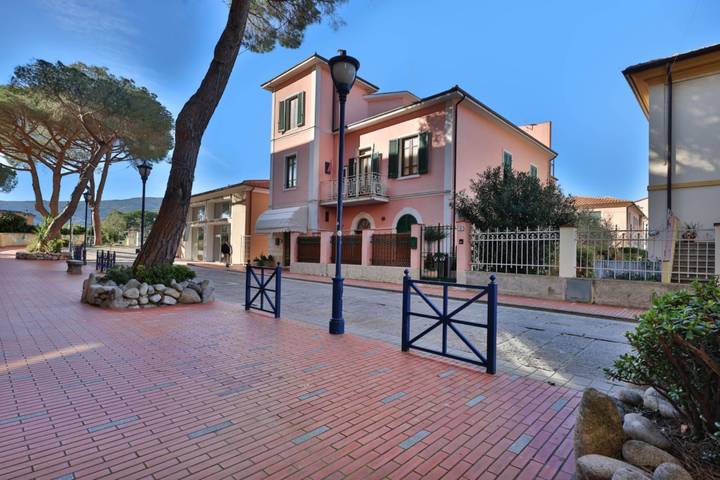 Ferienwohnung für 6 Personen, mit Balkon in Marina di Campo