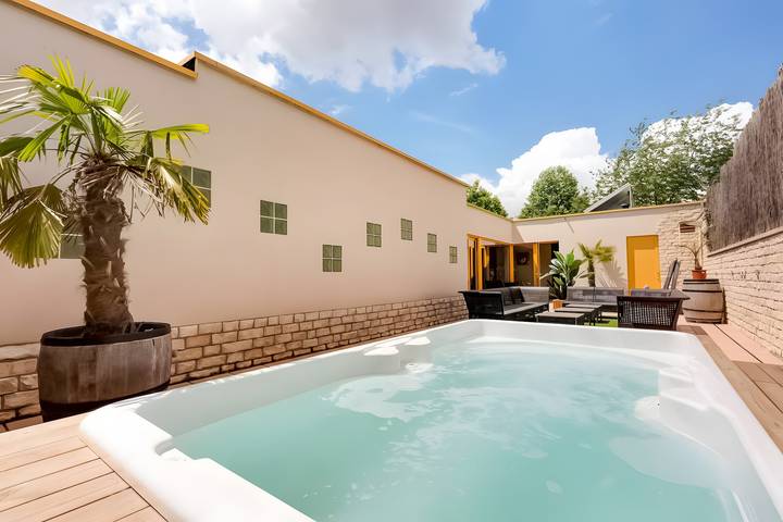 Ferienhaus für 8 Personen, mit Whirlpool und Sauna in Belgien