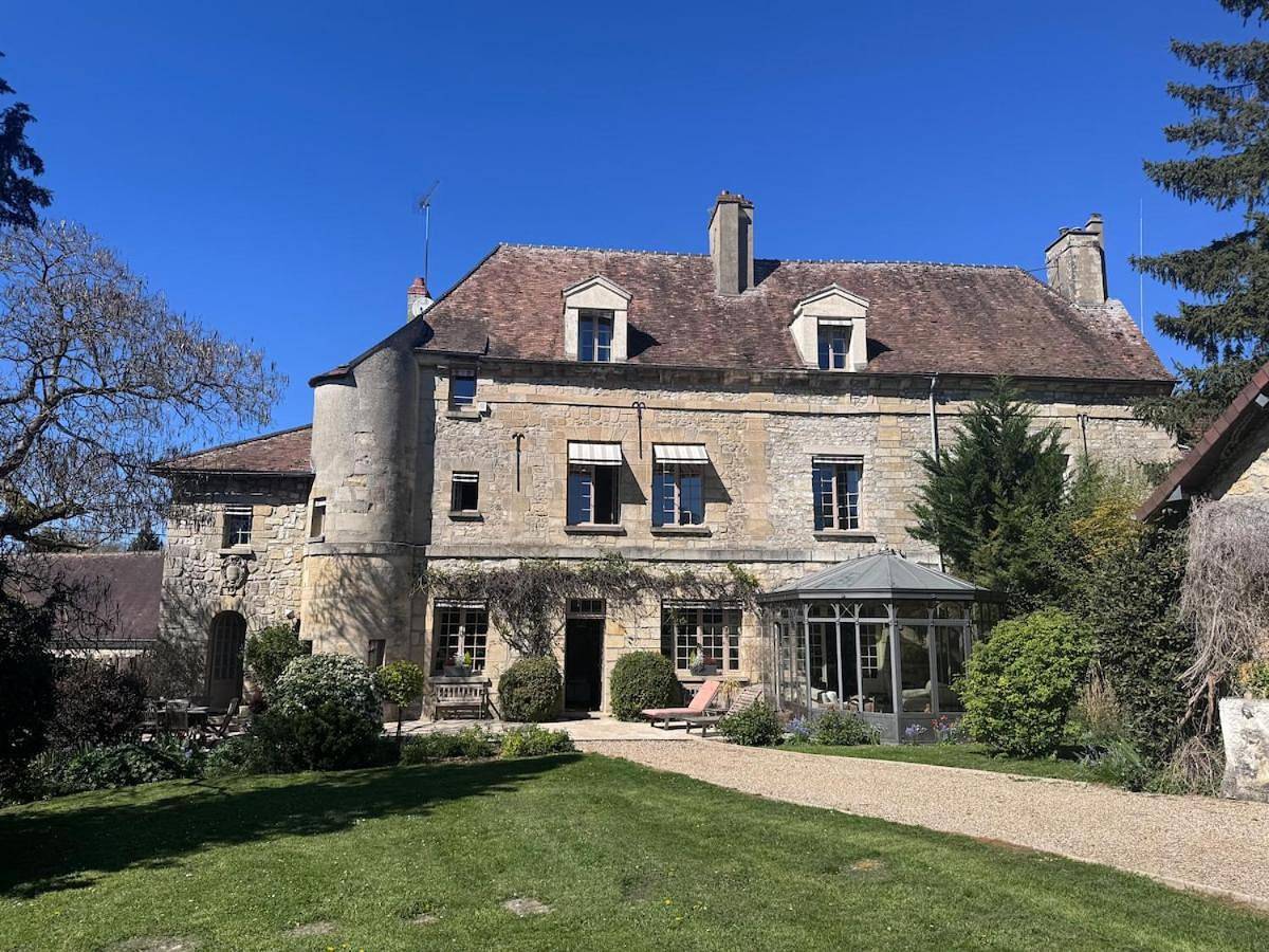 Le Manoir de Us grand jardin dans le Vexin in Us, Parc naturel régional du Vexin Français