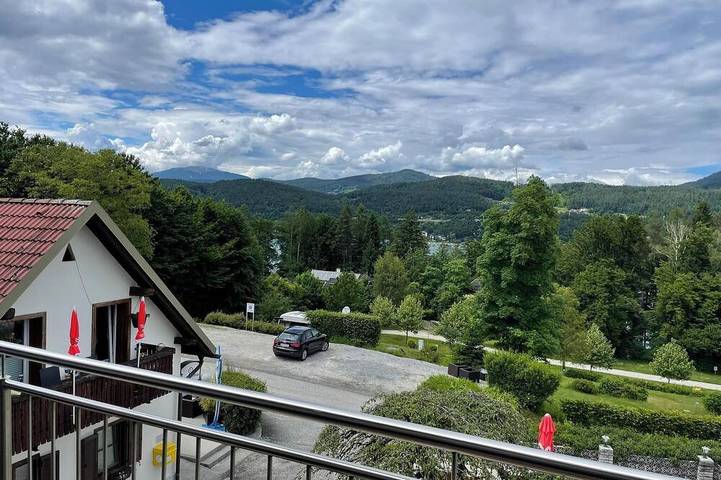 Ferienhaus für 8 Personen, mit Balkon - 1