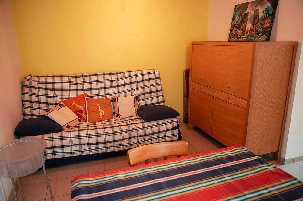 Apartamento entero, Appartement au Calme Proche des Commerces au Bord de la Loire in Decize, Nièvre