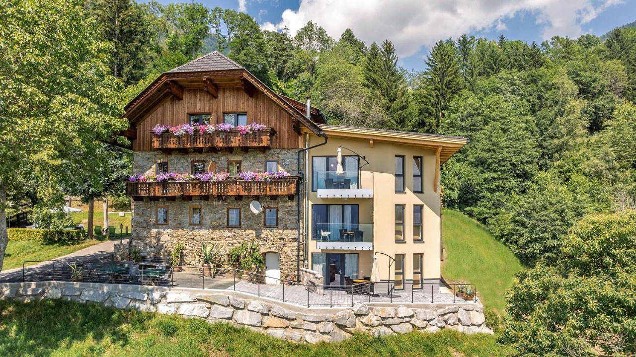 Double Room in Millstatt, Bezirk Spittal an der Drau