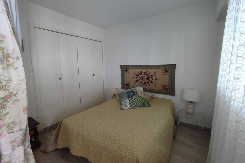 Appartement entier, Appartement Rez de Jardin, Face à la Mer in Saint-Aubin-sur-Mer (Calvados), Région de Caen