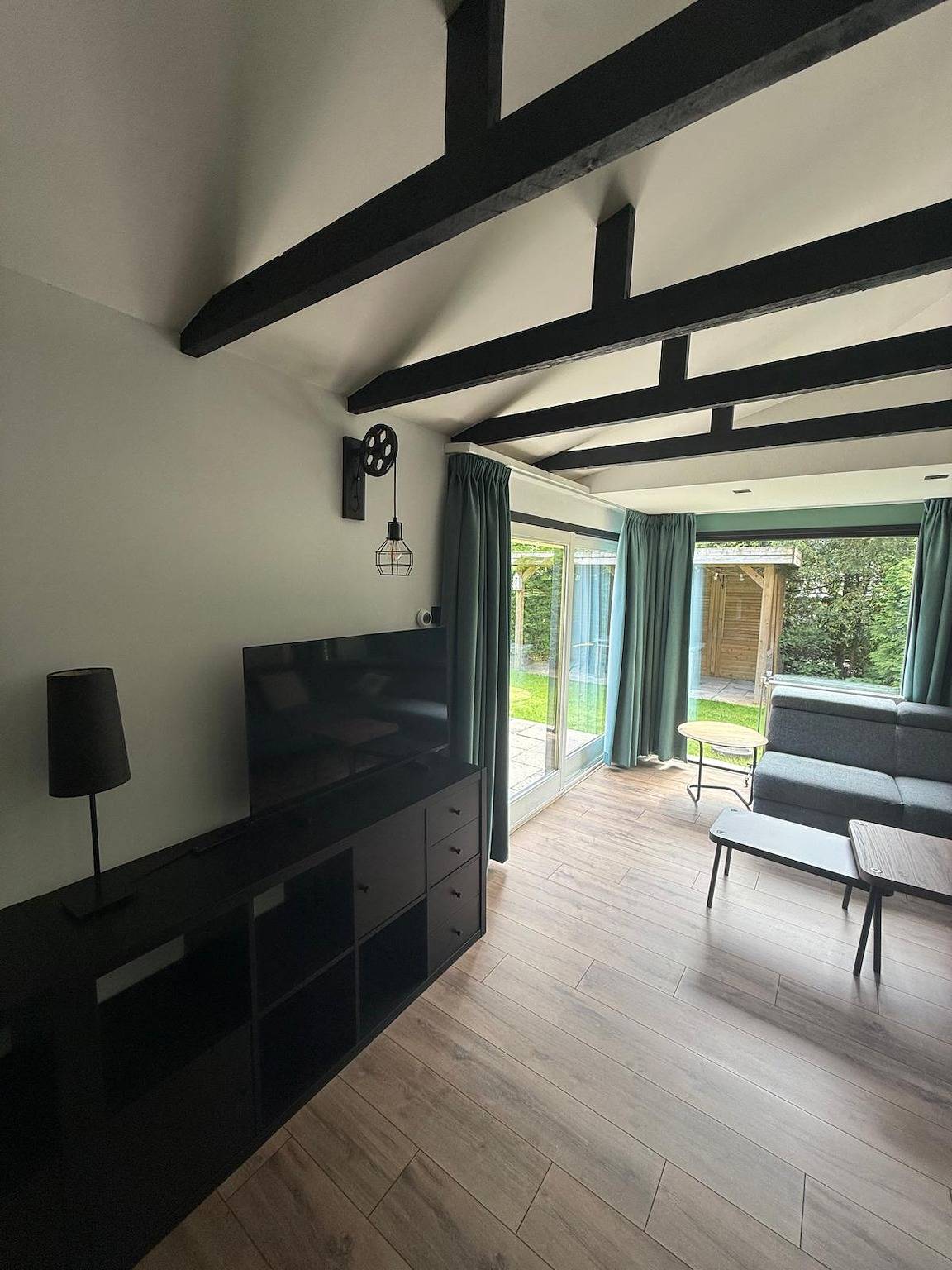 Bungalowpark Het Verscholen Dorp — Private Lodge in Harderwijk, Veluwe