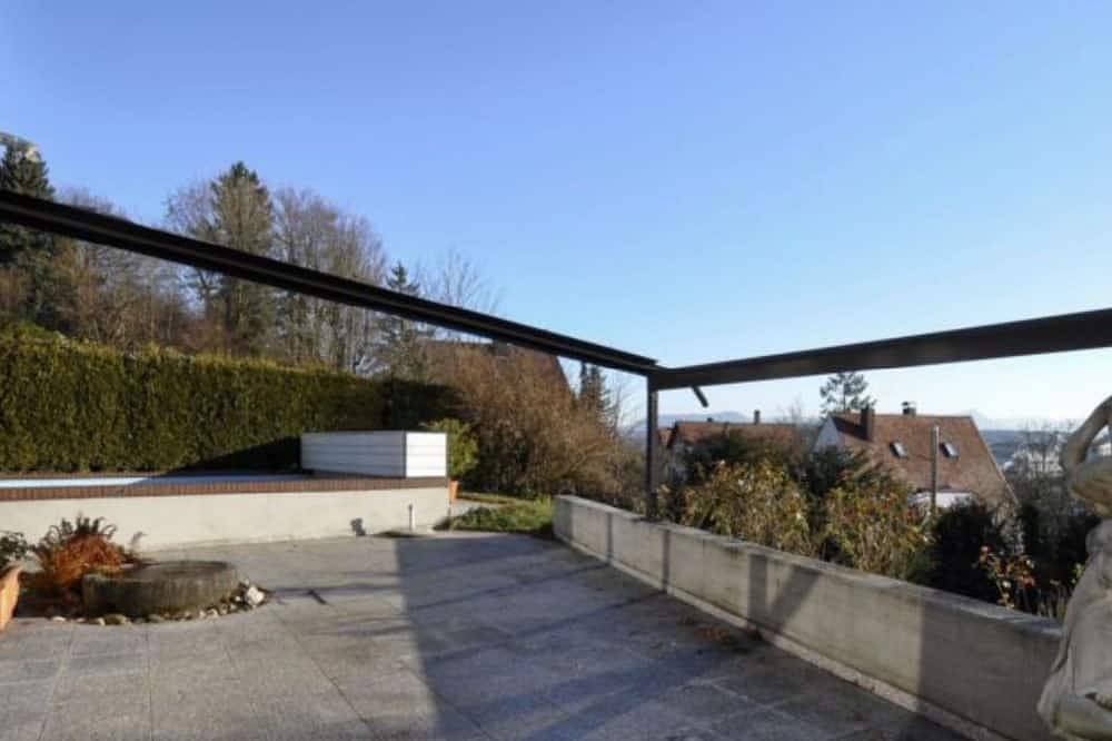 Mit Pool in Nürtingen, Landkreis Esslingen