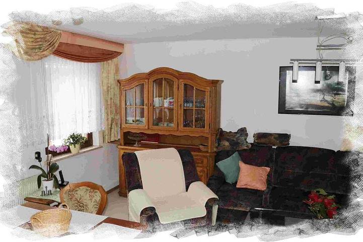 Ferienwohnung für 4 Personen, mit Garten und Balkon - 1