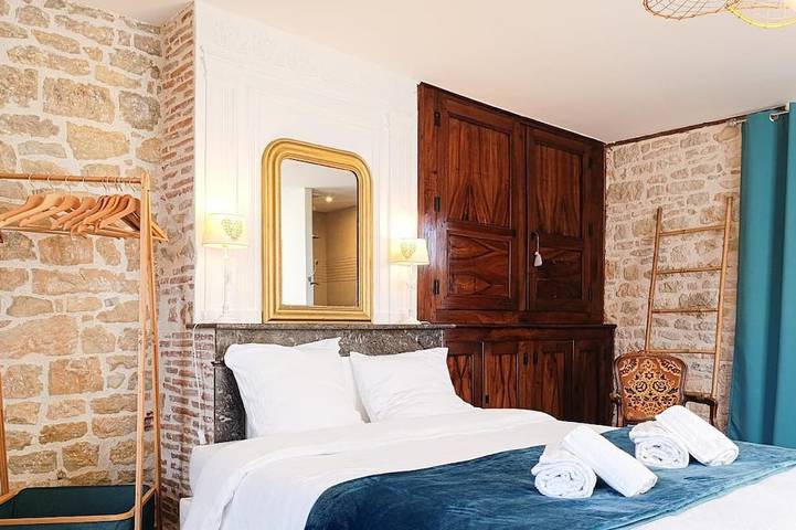 Location de vacances pour 7 personnes, avec jardin, animaux acceptés à Cuzance - 2