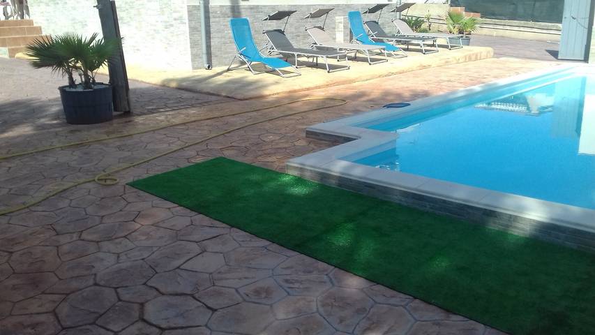 Chalet para 6 personas, con piscina - 1