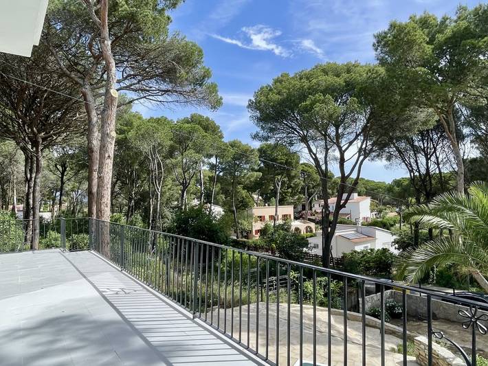 Casa rural para 14 personas, con Terraza y Jardín en Pals - 3