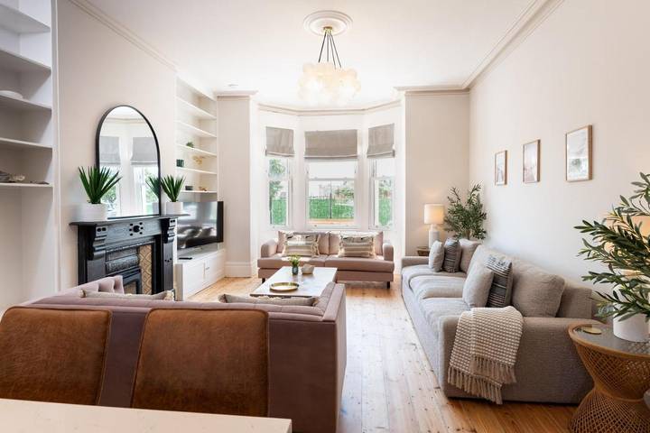 Holiday rental for 17 people, with garden and hot tub, with pets in Seaton