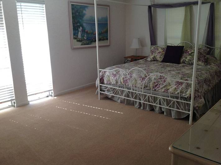 Vacation home for 8 people, with terrace and hot tub in Marco Island