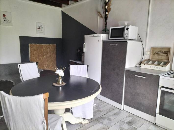 Gîte pour 7 personnes, avec terrasse à Le Bourdet - 3