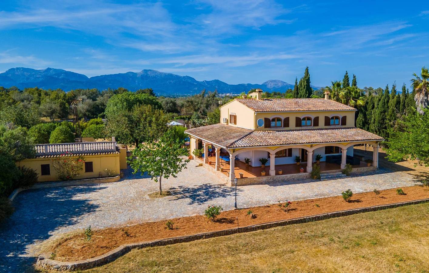 Sonnenuntergangsterrasse mit Pool & AC | 1km nach Sencelles in Sencelles, Mallorca Inselmitte