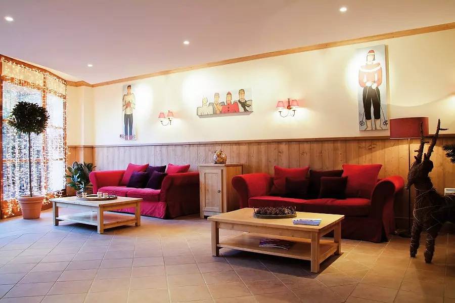 Entire apartment, 2 Room Apartment 8 People Cabin in Brides-les-Bains, Les Trois Vallées