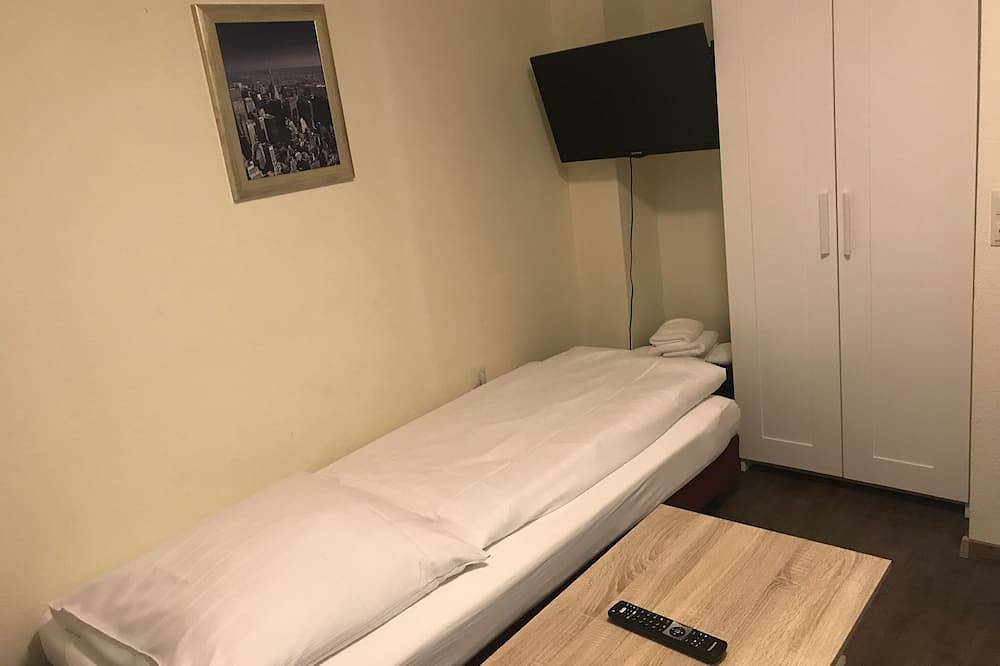 Ganze Wohnung, Apartment mit Küche und Badezimmer in Göppingen, Landkreis Göppingen