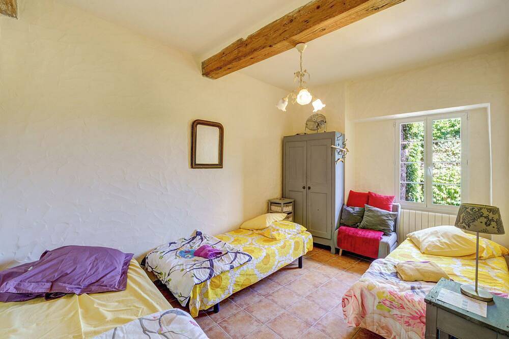 Ganze Wohnung, Mas Provence Gardoise (Uzès)- Schwimmbad 12-6 m - 3,5 Hektar Natur in Tresques, Nimes und Umgebung