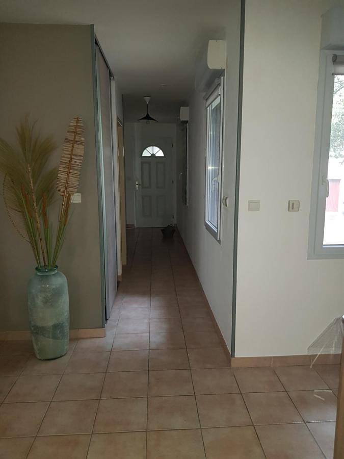 Location de vacances pour 2 personnes, avec vue et jardin à Castillon-du-Gard - 2