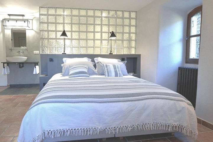 Chambre d’hôte pour 4 personnes, avec piscine ainsi que jardin et vue dans les Parc national des Cévennes - 2