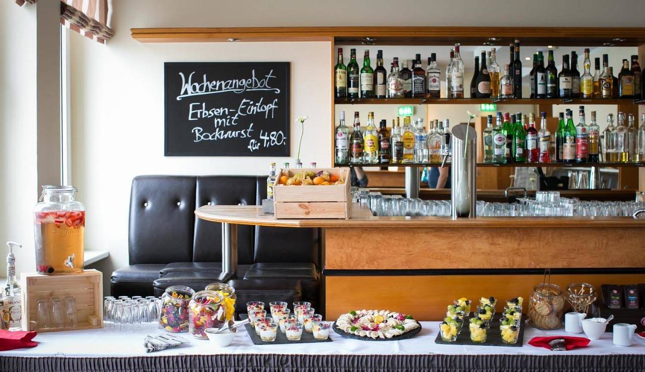 Hotel am Rhein in Wesseling, Powiat Rhein-Erft