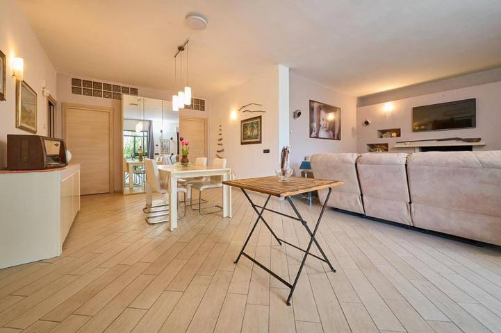 Ferienhaus für 4 Personen, mit Garten und Pool in Castagneto Carducci