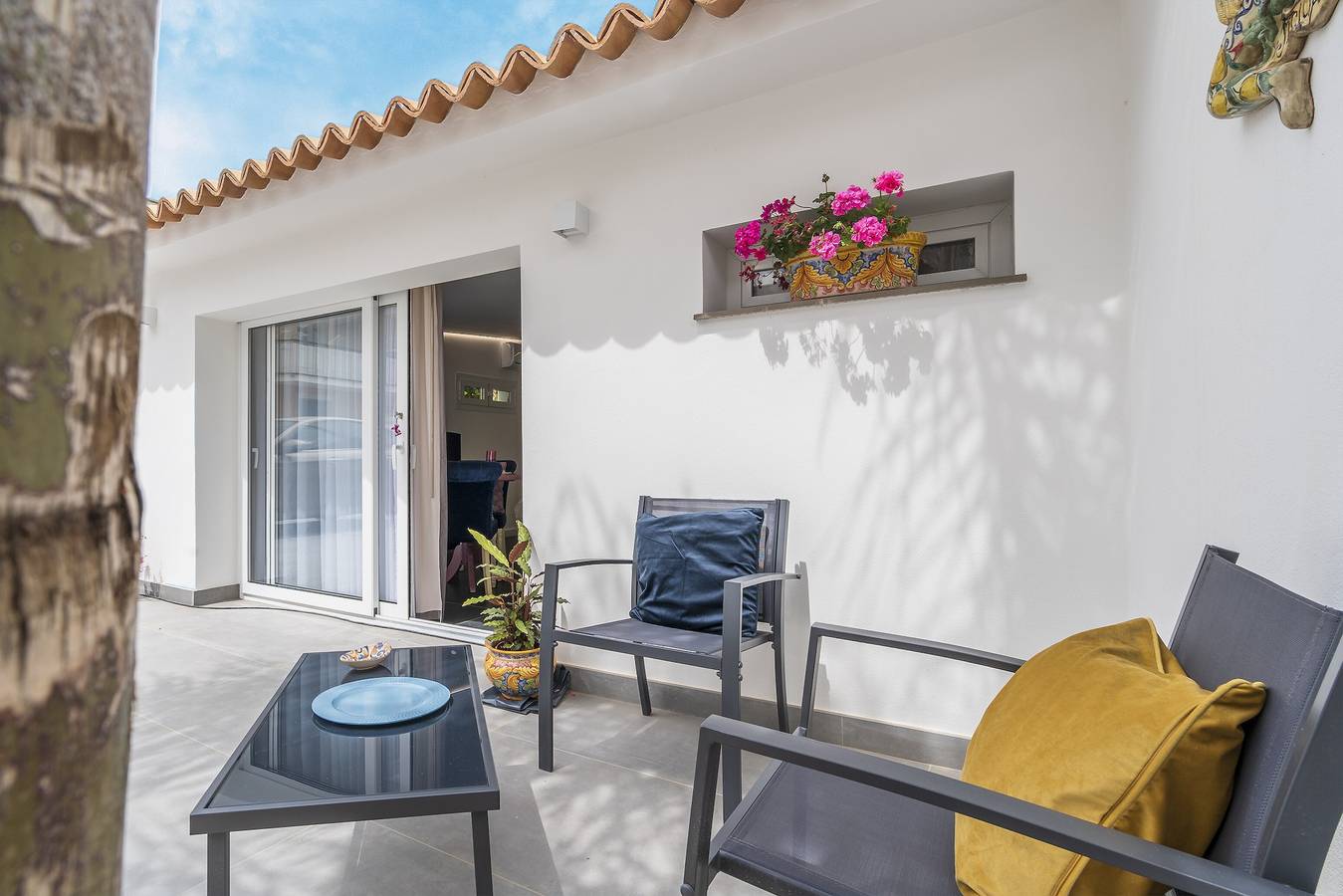 Appartamento intero, Appartamento 'La Casa di Susy' con terrazza privata, Wi-Fi e aria condizionata in Falaride, Avola