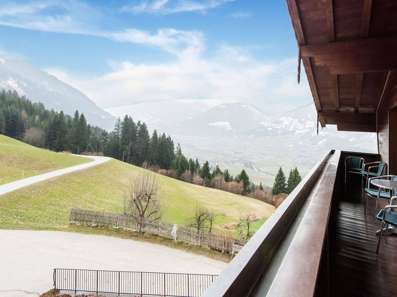 Ganze Wohnung, Ferienhaus im Zillertal nahe Skipisten in Bruck am Ziller, Kitzbüheler Alpen