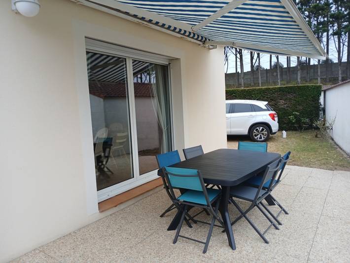 Ferienhaus für 8 Personen, mit Terrasse