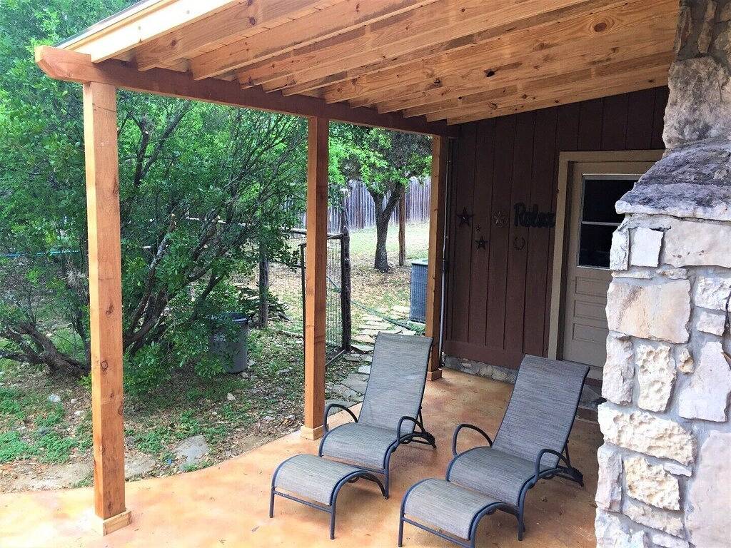 Fantastischer Pool, Cabana, Aussicht, Pavillon, Patios, Decks, tolle Lage! in Concan, Uvalde County