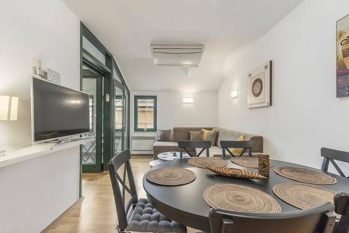 Pension voor 4 personen, met balkon in Novigrad