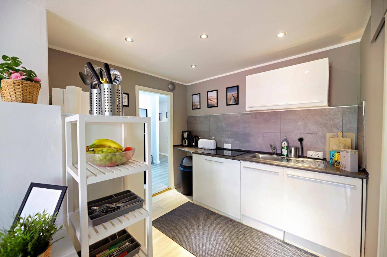 Ganze Wohnung, Peaceful City Garden Apartment in Altona Hamburg, Hamburg